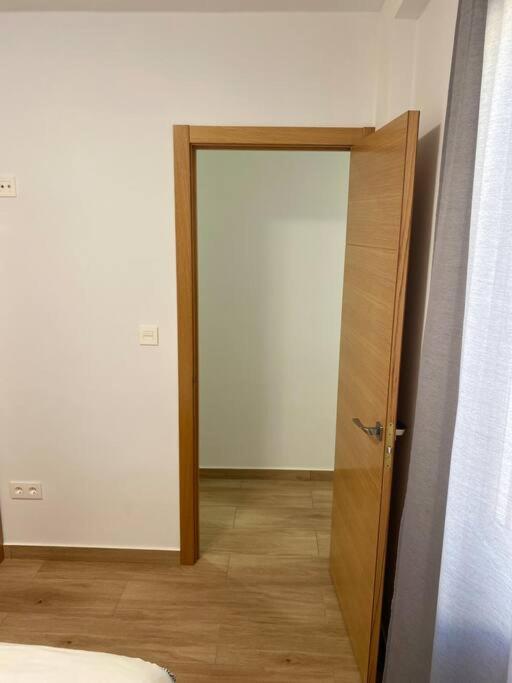 Comfort Quatroaaaa Ximenez Кастельйон-де-ла-Плана Екстер'єр фото